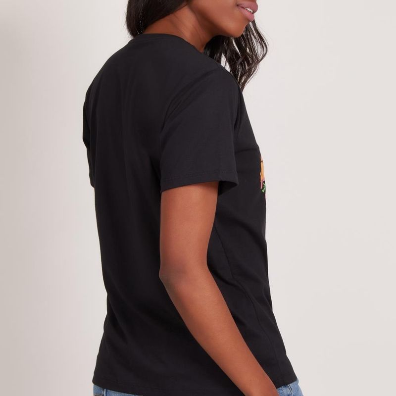 camiseta-maneva-tudo-vira-reggae-flores-camiseta-maneva-tudo-vira-reggae-00602507446116-26060250744611