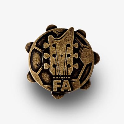 Pin Felipe Araújo - Clube do Araújo - Pandeiro Dourado