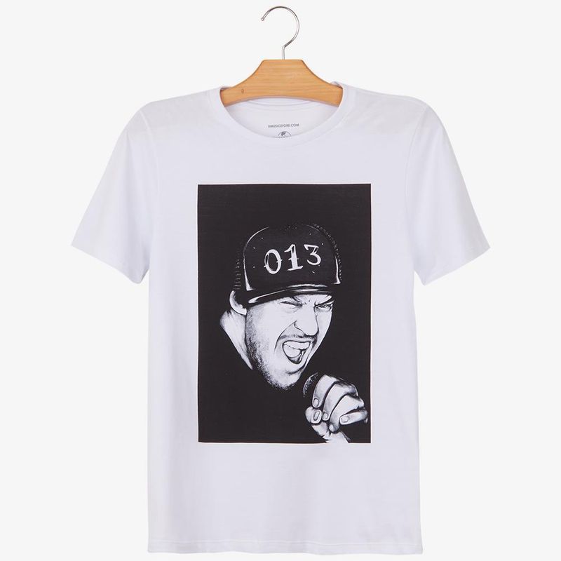 camiseta-charlie-brown-jr-chorao-50-anos-edicao-limitada-camiseta-charlie-brown-jr-chorao-50-an-00602507118792-26060250711879
