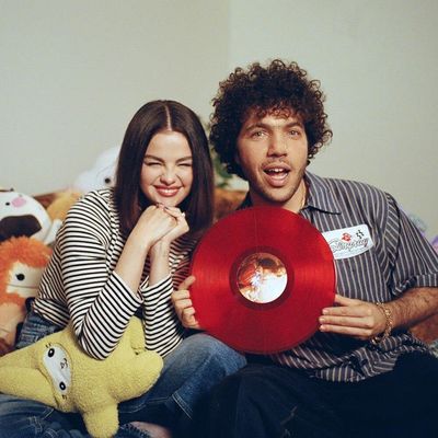 Vinil Selena Gomez, Benny Blanco - I Said I Love You First (Standard/Candy Cane Red) - Importado